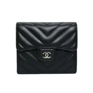 直播編號 24 : 【二手】CHANEL 經典細號垂蓋銀包 A82288 S3632