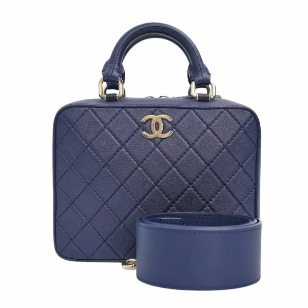 250306 直播編號 29 : 【二手】CHANEL TRAVEL KIT 小號化妝箱 AS1286 E21995