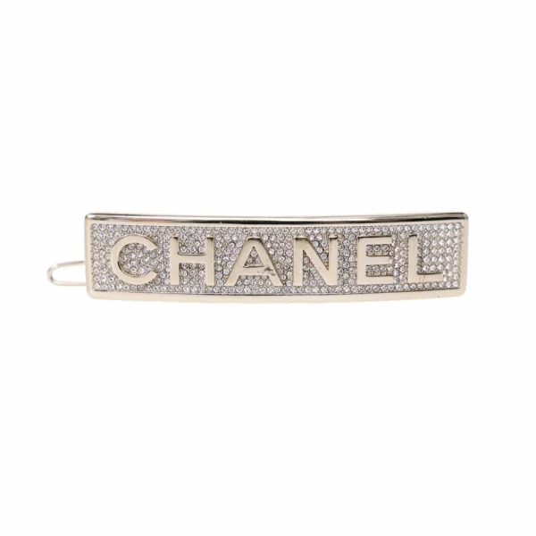 250327 直播編號 18 : 【二手】CHANEL LOGO 水鑽髮夾 E17975