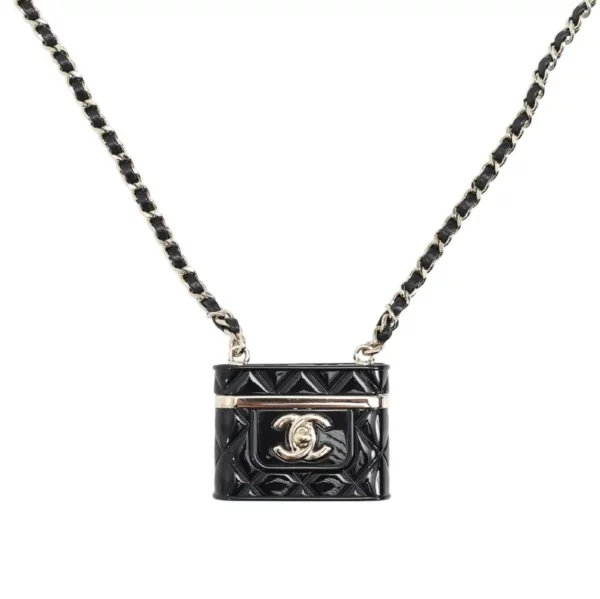 250403 直播編號 15 : 【全新】CHANEL CC 迷你手袋吊墜項鍊 E22586