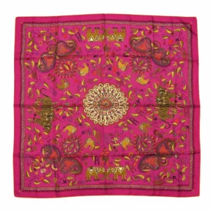 250417 直播編號 6 : 【二手】HERMES CARRE KANTHA 90 絲巾 E19545