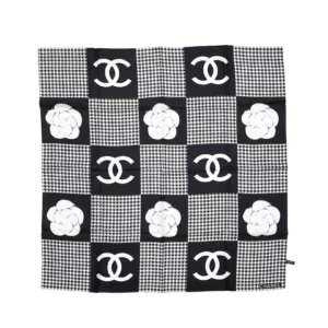 【未使用品】CHANEL 90 圍巾 E21638
