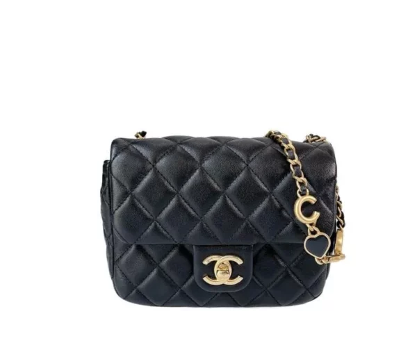 【二手】CHANEL 經典羊皮黑色翻蓋包 PD1244