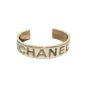 【二手】CHANEL 白字母珐琅手鐲 PD1865