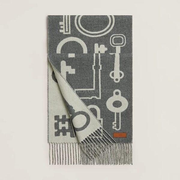 【全新】HERMES CASAQUE PORTE-CLEFS 羊絨圍巾 E17864