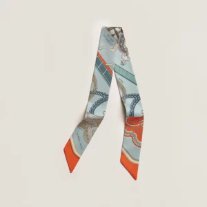 【全新】HERMES GRAND APPARAT TWILLLY 絲巾 E18844