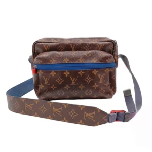 【二手】LOUIS VUITTON OUTDOOR 隨身包 PD1583