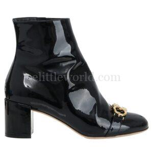【二手】SALVATORE FERRAGAMO GANCINI 扣環漆皮及踝靴 35