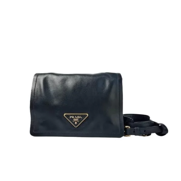 【二手】PRADA 牛皮斜挎包 YY2112