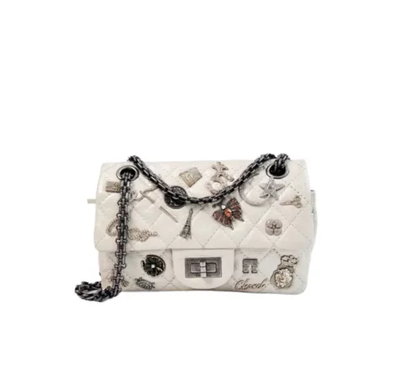 【二手】CHANEL 2.55 徽章垂蓋手袋 RR2434