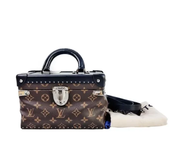 【二手】LOUIS VUITTON 相機盒包 PD2605